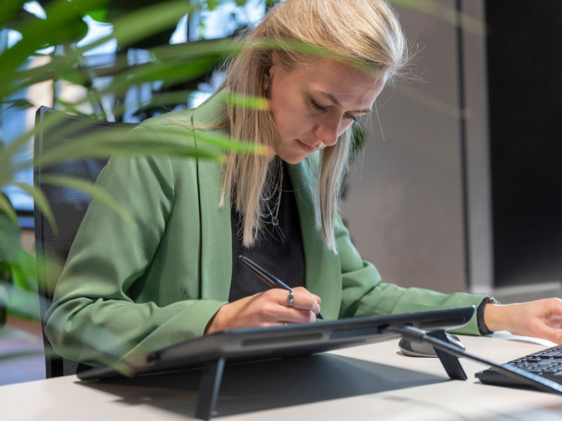 Kantoor Beneden Leeuwen (2)