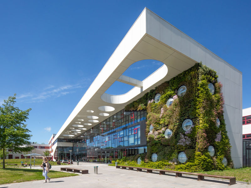 NHL Stenden Hogeschool Leeuwarden (4)
